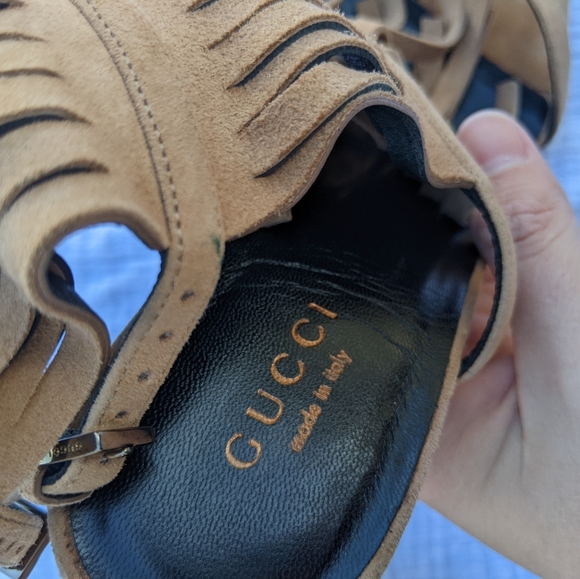 *** Gucci Suede Gladiator Fringe Becky Sandals Heels - Picture 15 of 16